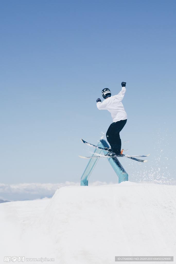 滑雪图片