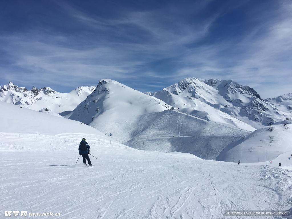 滑雪图片
