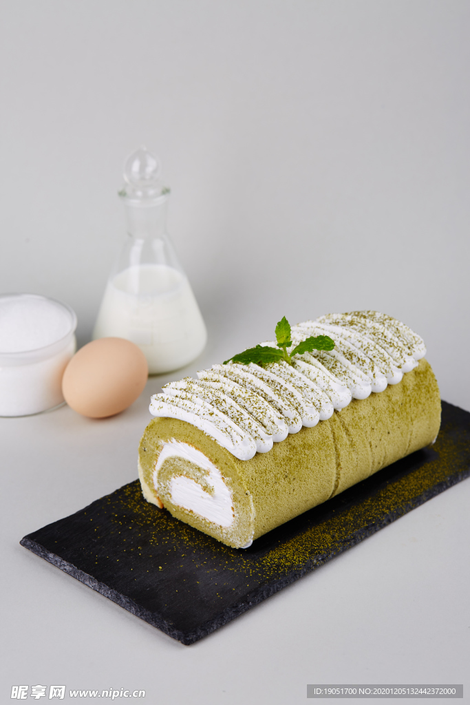 抹茶戚风蛋糕
