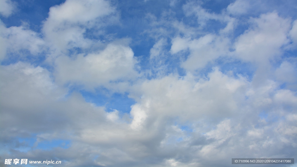 蓝天白云