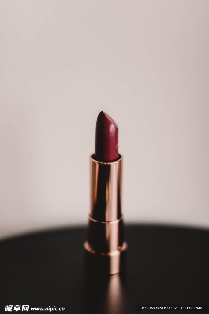 口红