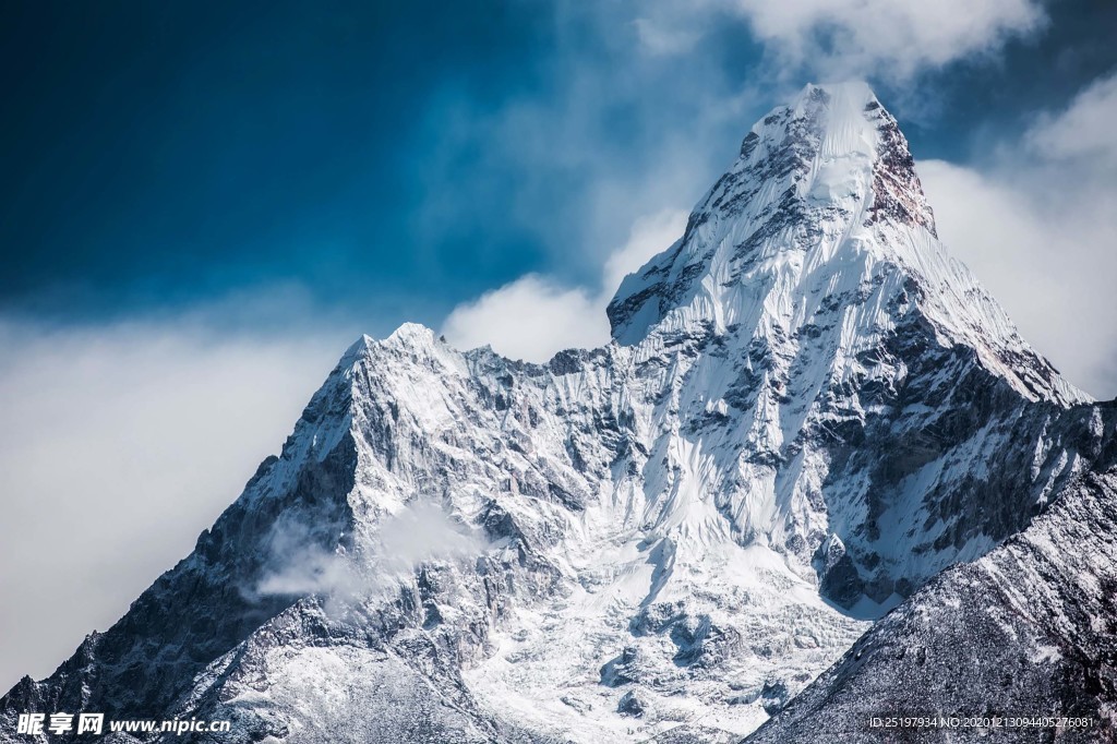 雪山