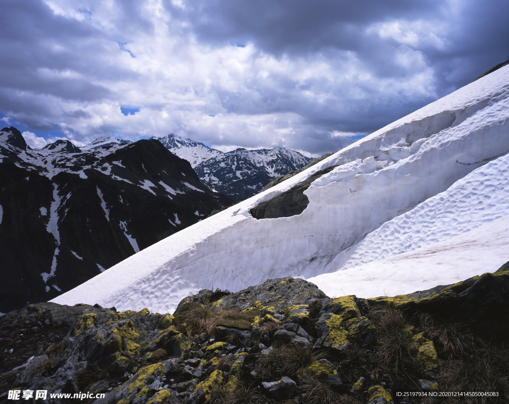 雪山