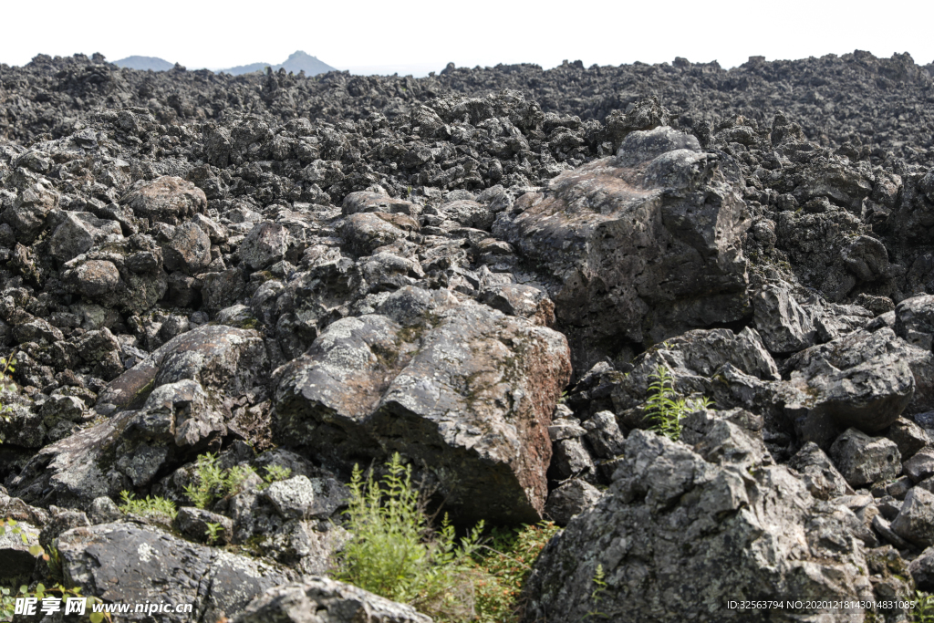 火山石