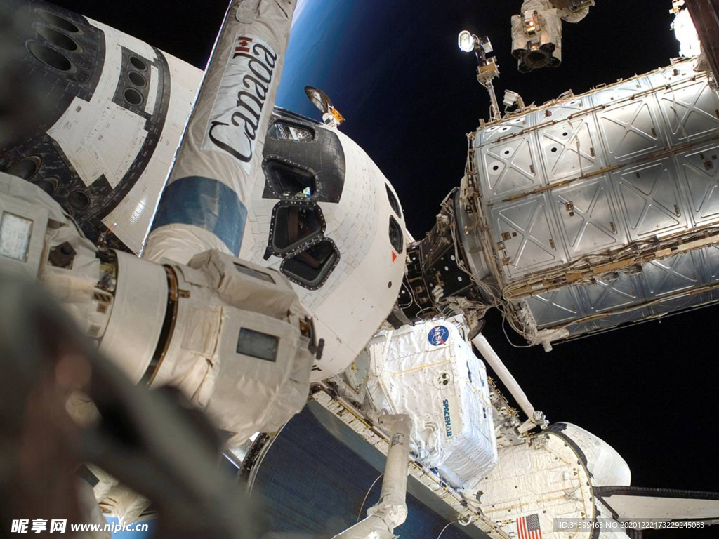 航天器 载人火箭