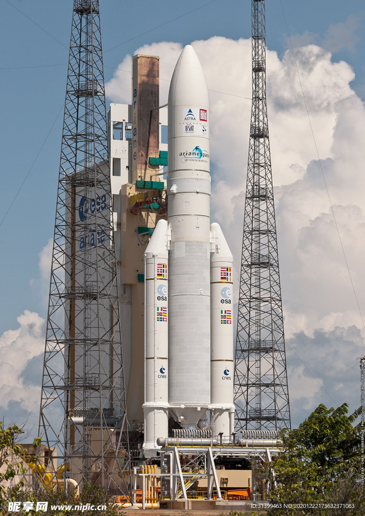 航天器 载人火箭