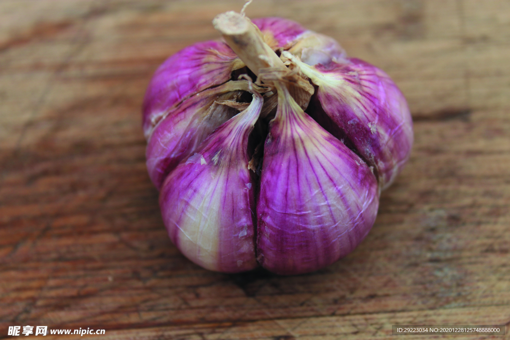 蒜瓣 大蒜 红蒜