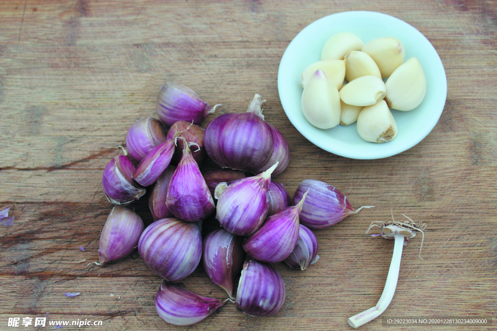 蒜瓣 大蒜 红蒜