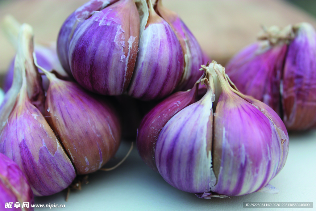 蒜瓣 大蒜 红蒜