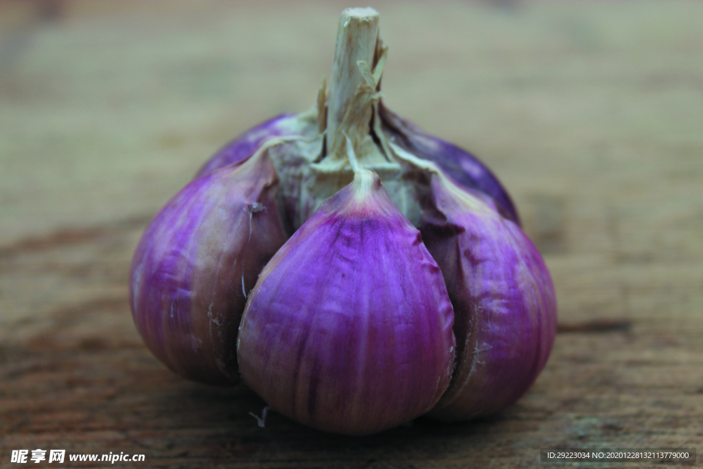 蒜瓣 大蒜 红蒜