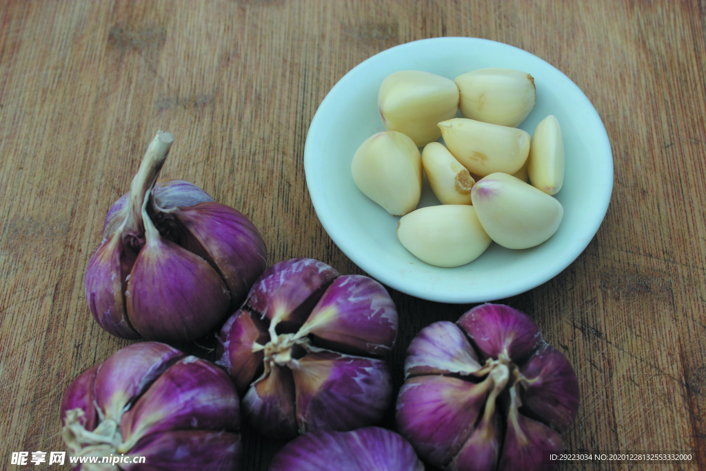 蒜瓣 大蒜 红蒜