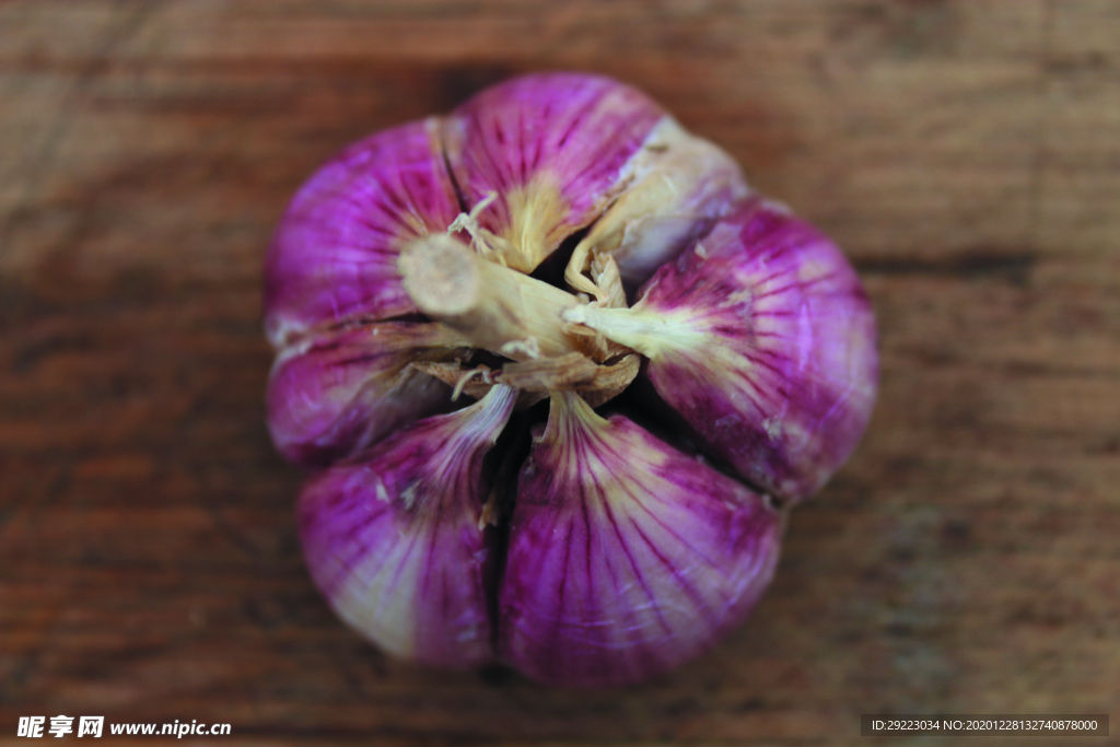 蒜瓣 大蒜 红蒜