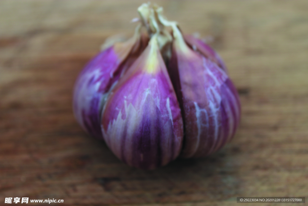 蒜瓣 大蒜 红蒜