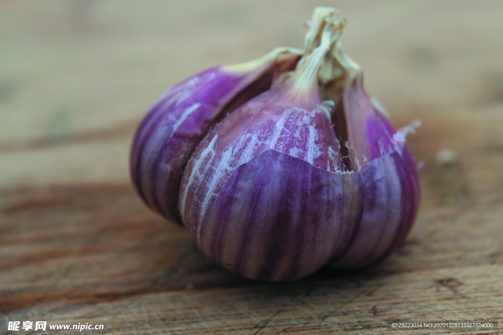 蒜瓣 大蒜 红蒜