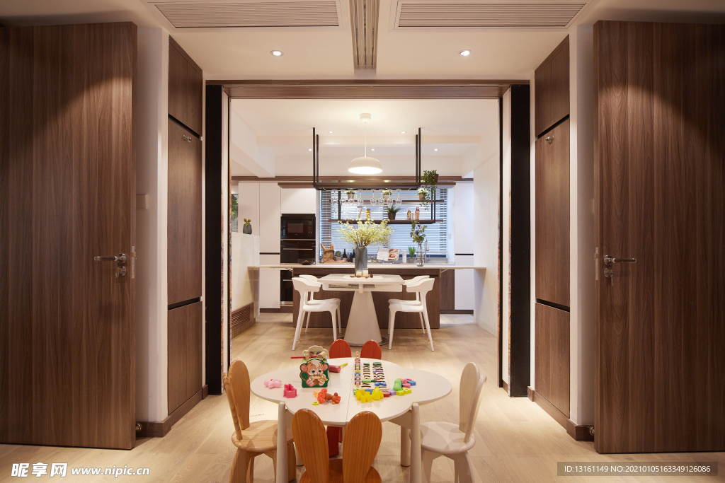现代家装