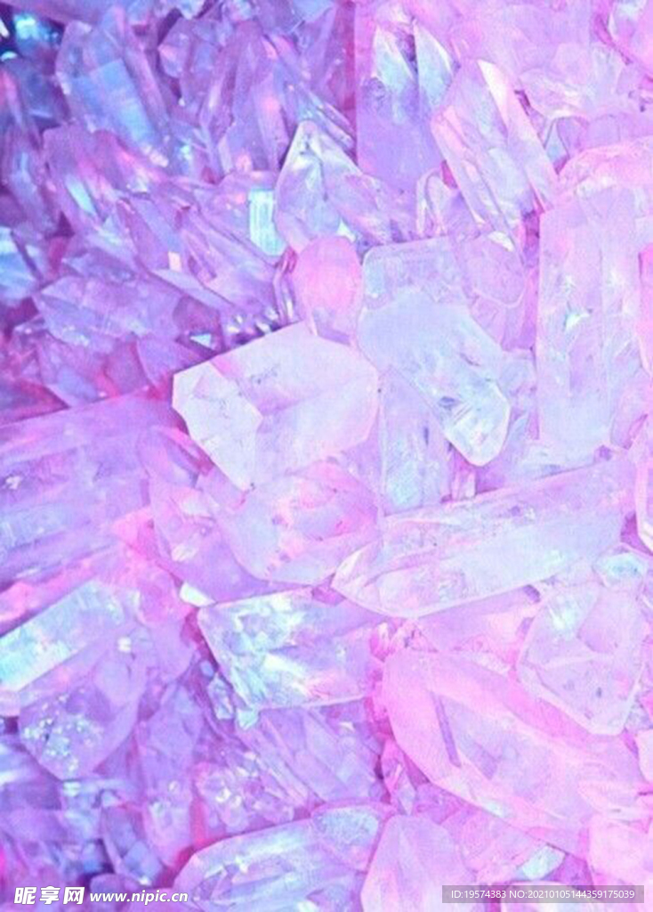 紫色水晶晶体结晶钻石纹理底纹