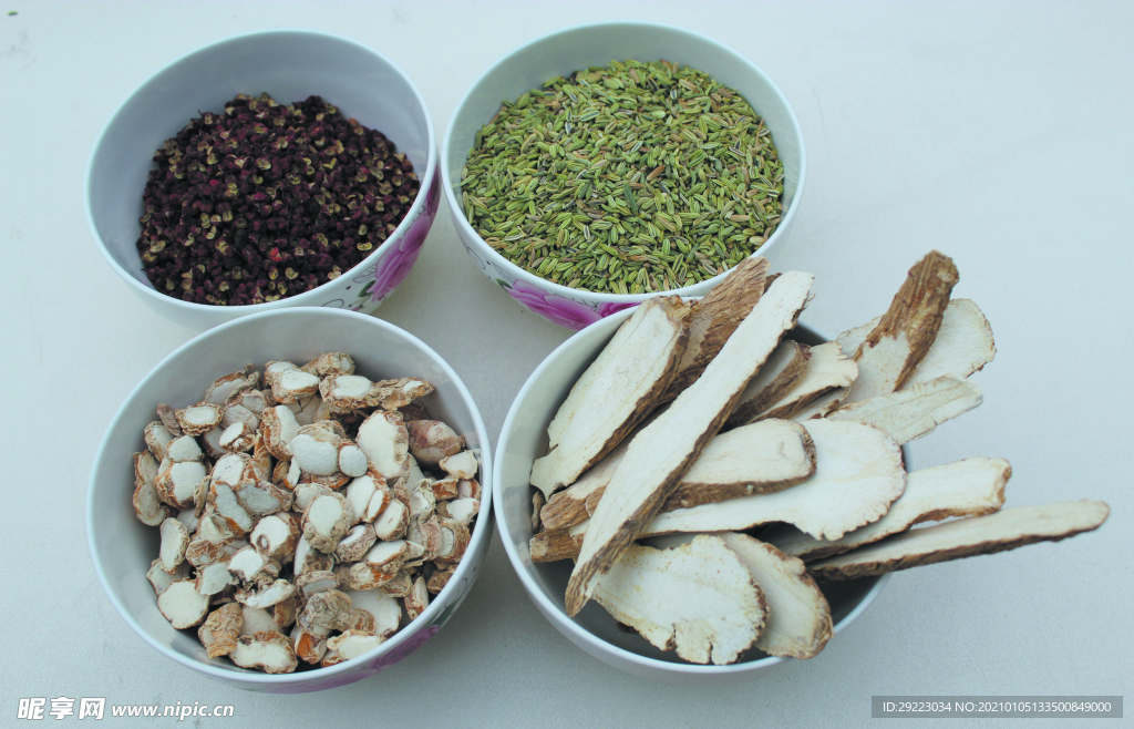 花椒  茴香  三奈  白芷