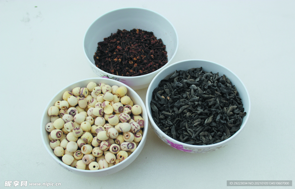 莲子  木耳  丁香