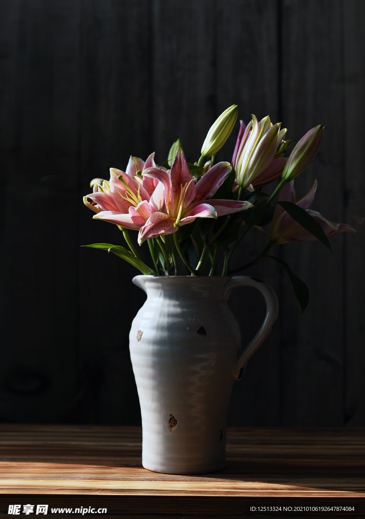 百合花