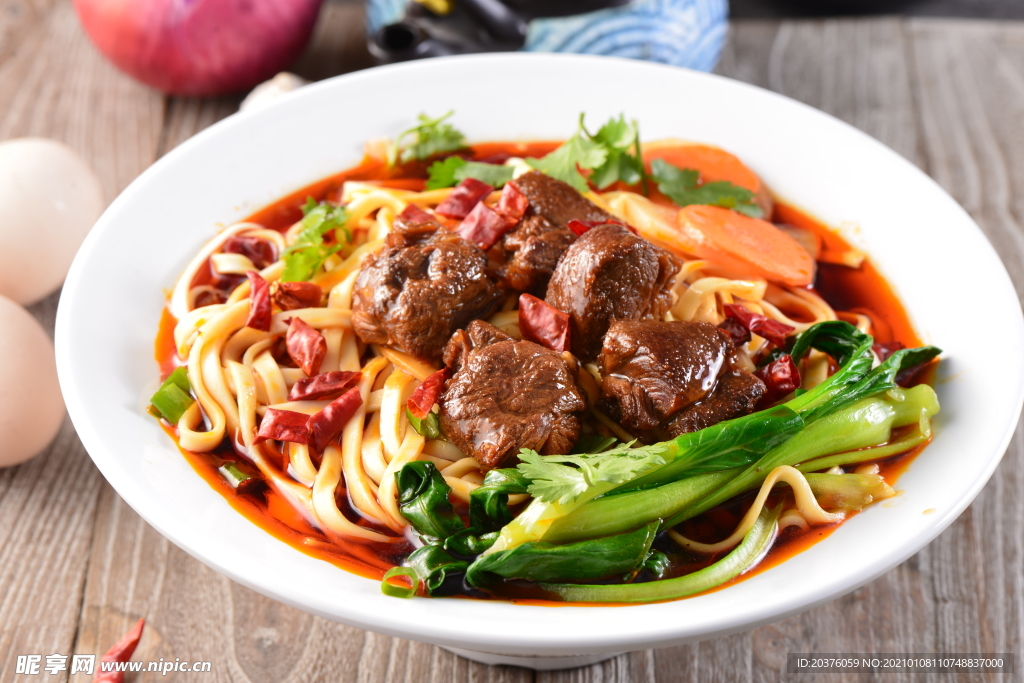 麻辣牛肉面