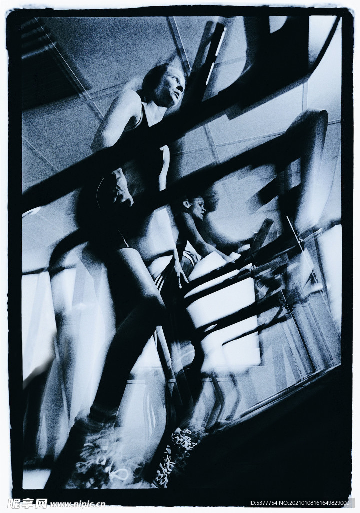 女性 健身 跑步