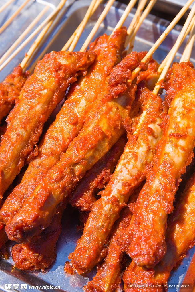 麻辣鸡脖烧烤美食食材背景素材