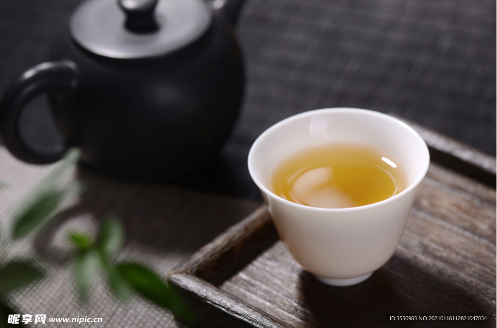 普洱茶生茶茶汤