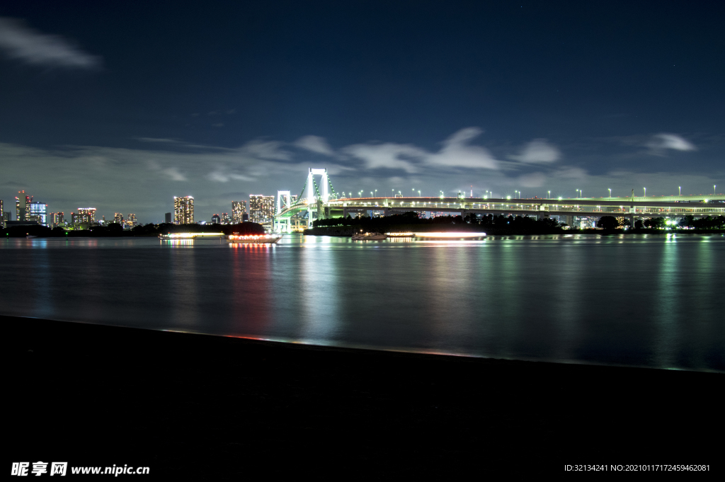 远拍彩虹桥夜景 桥梁夜景
