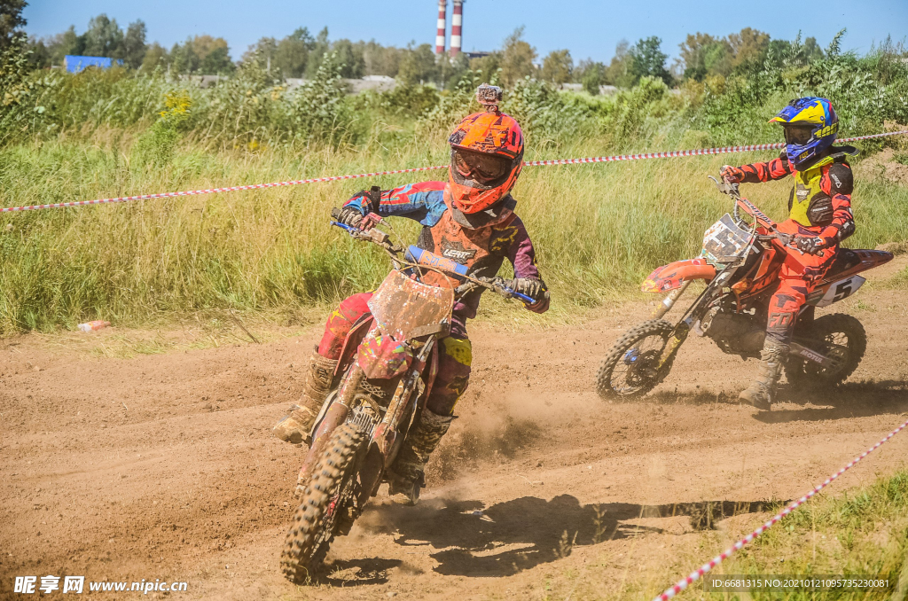 越野摩托车比赛