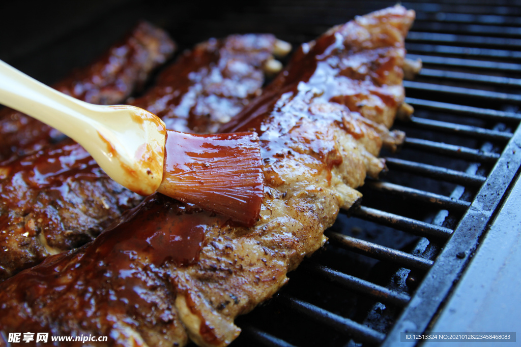 烤羊排