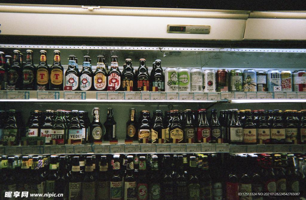 啤酒