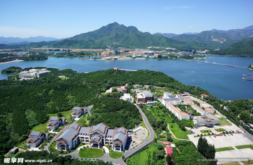 水景酒店