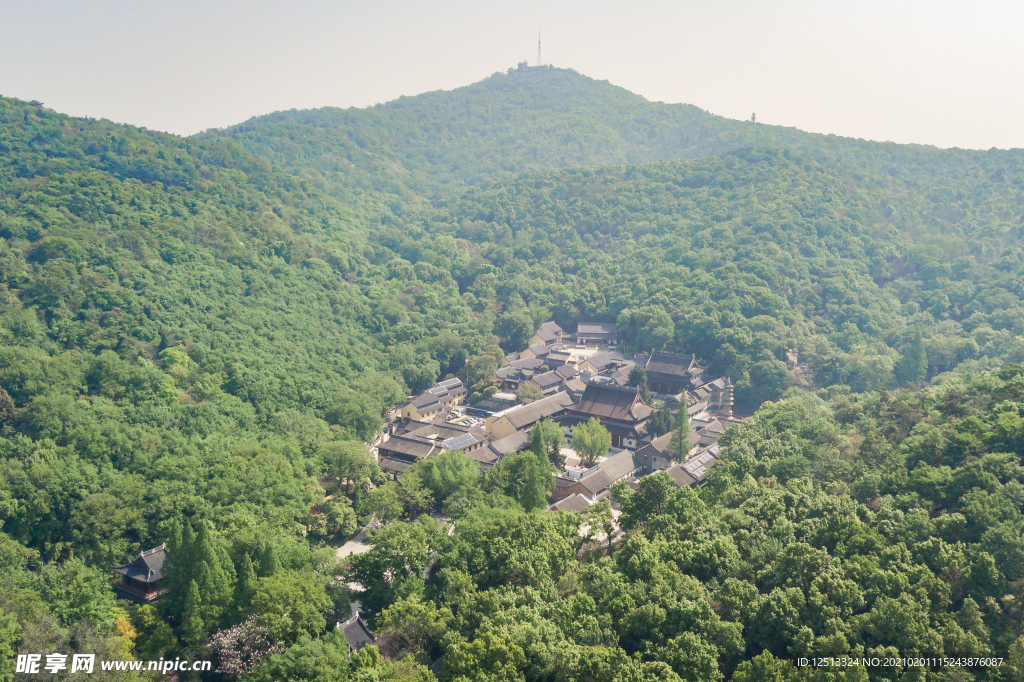栖霞山