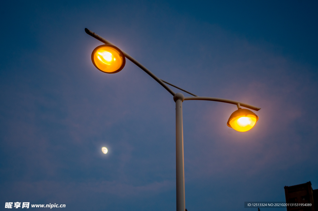 路灯