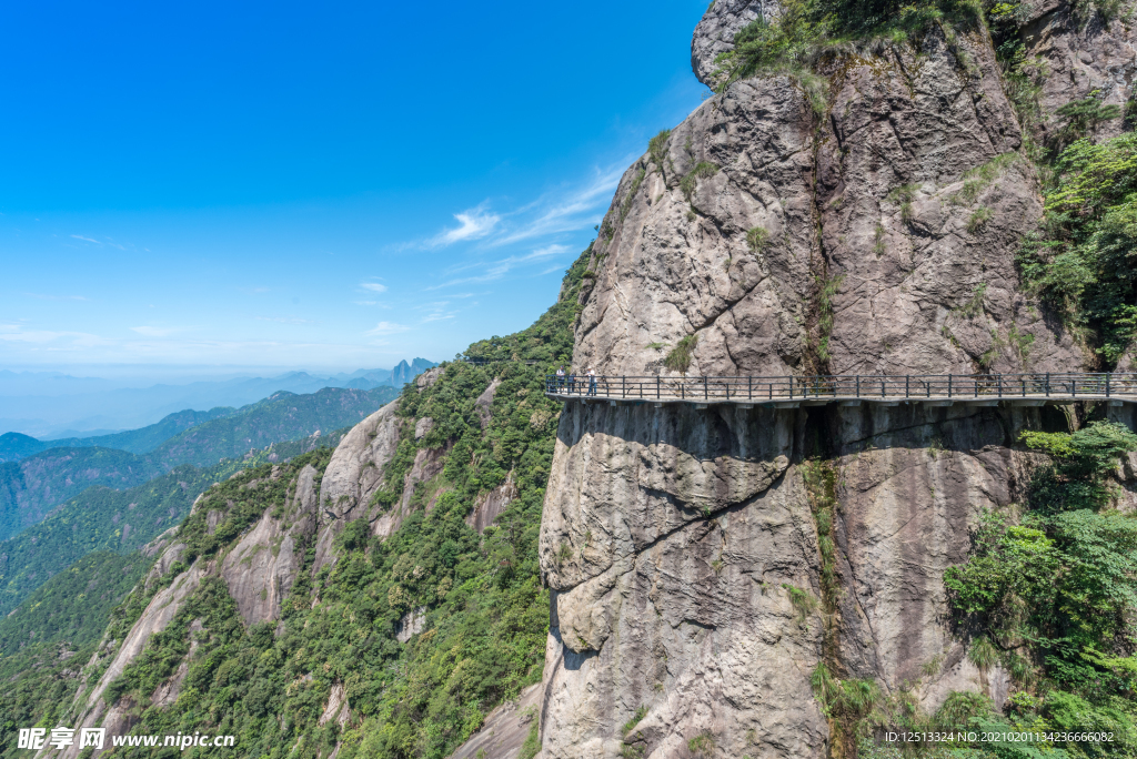 山坡走道