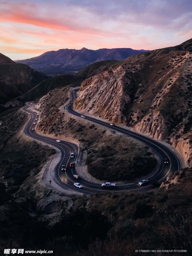 道路