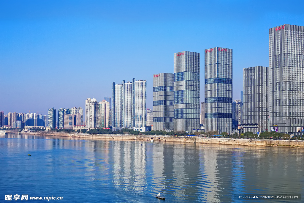 城市