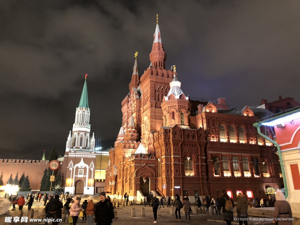 俄罗斯 莫斯科红场古姆百货夜景