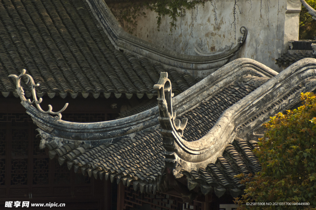 屋檐
