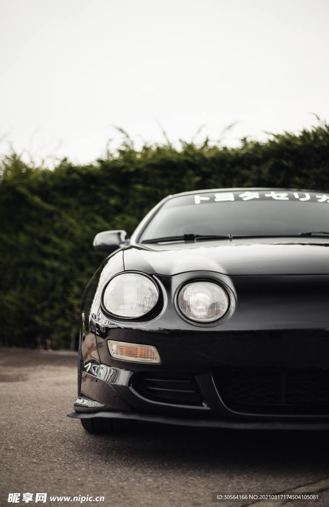 跑车车灯轿跑前脸背景素材