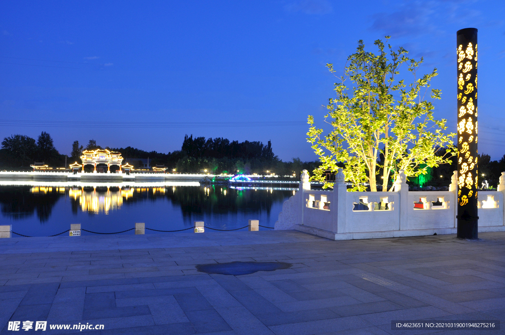 北京绿洲水乡度假村夜景