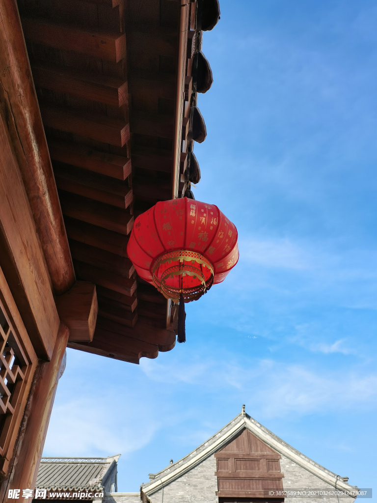 仿古建筑沂州古城大红灯笼