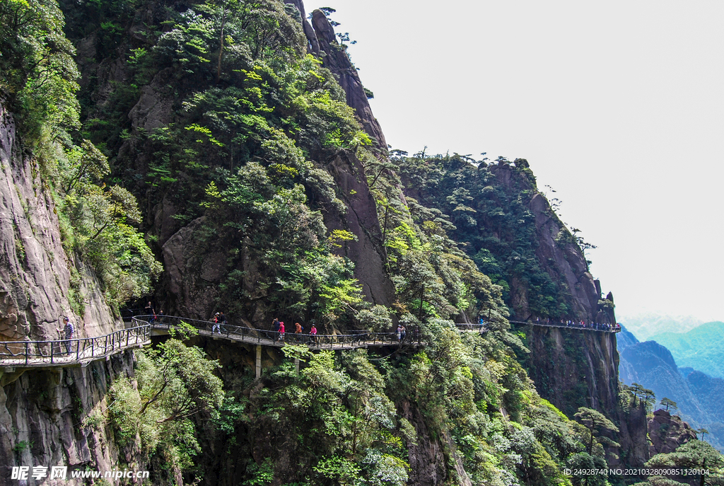 山青山