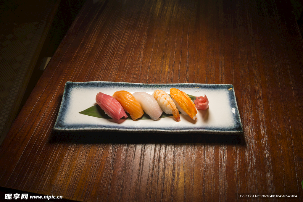 手握五拼寿司日本料理居酒屋