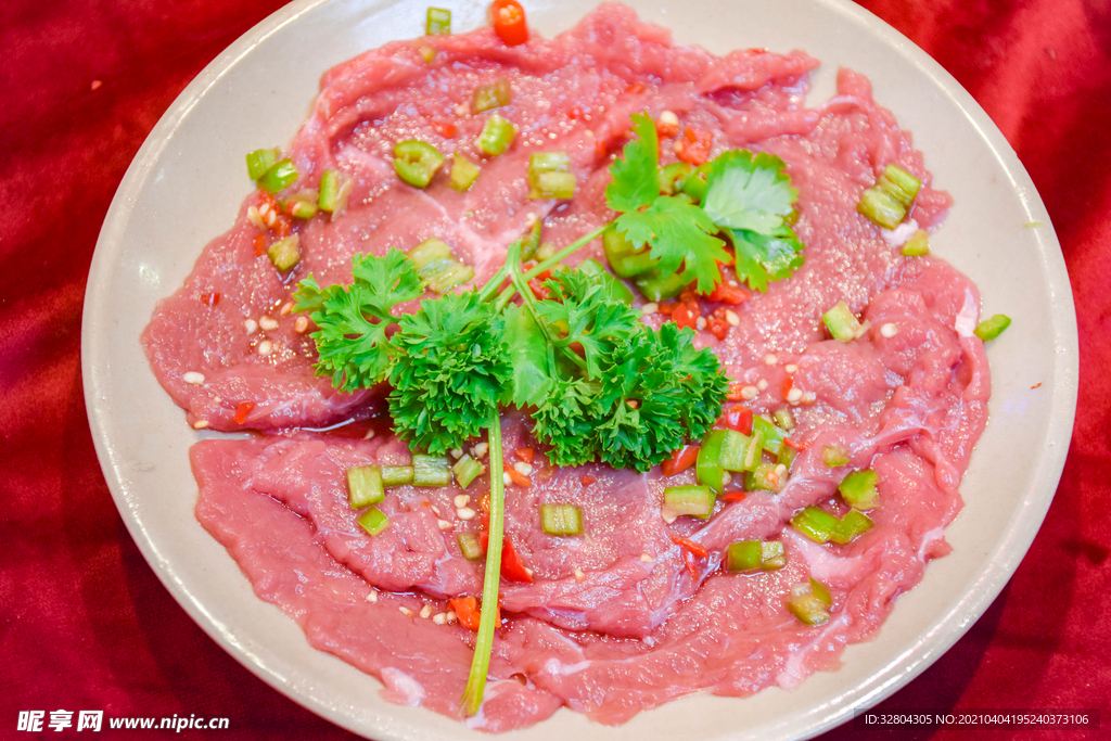战嫩滑牛肉