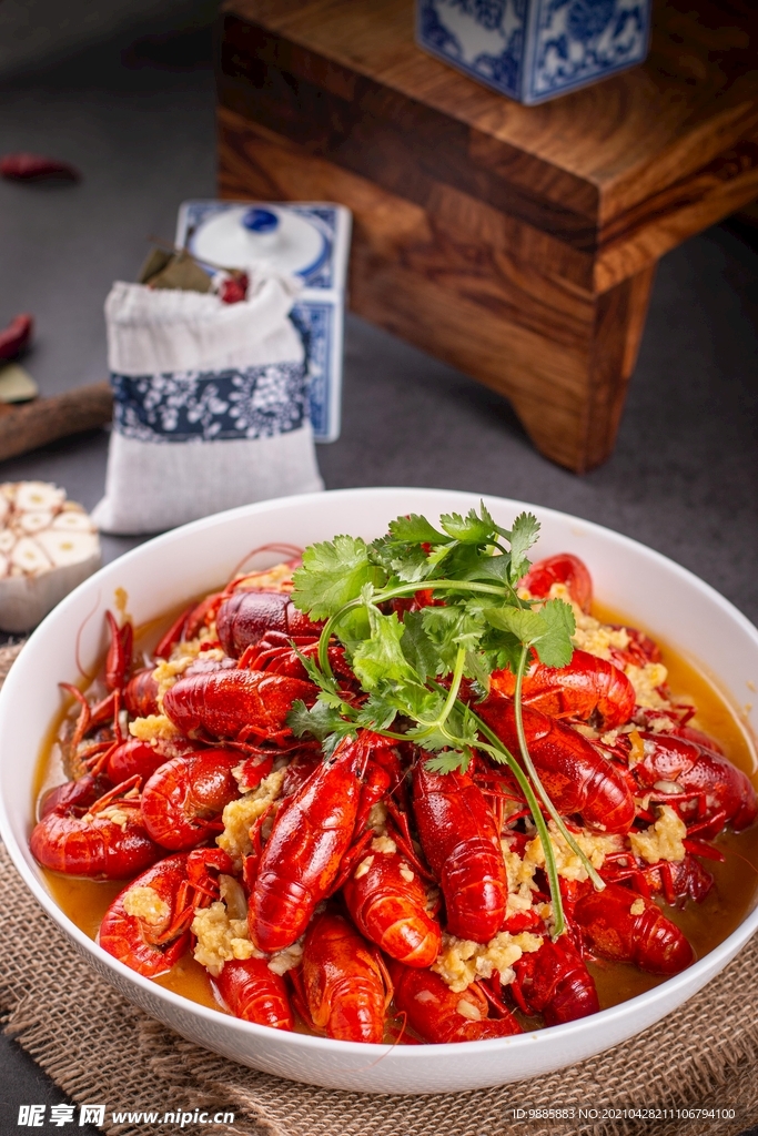 蒜香小龙虾