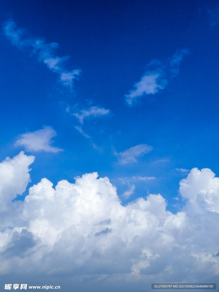 蓝天白云 
