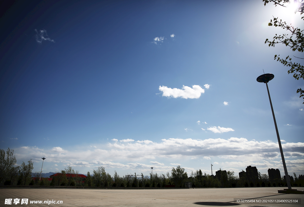 天空