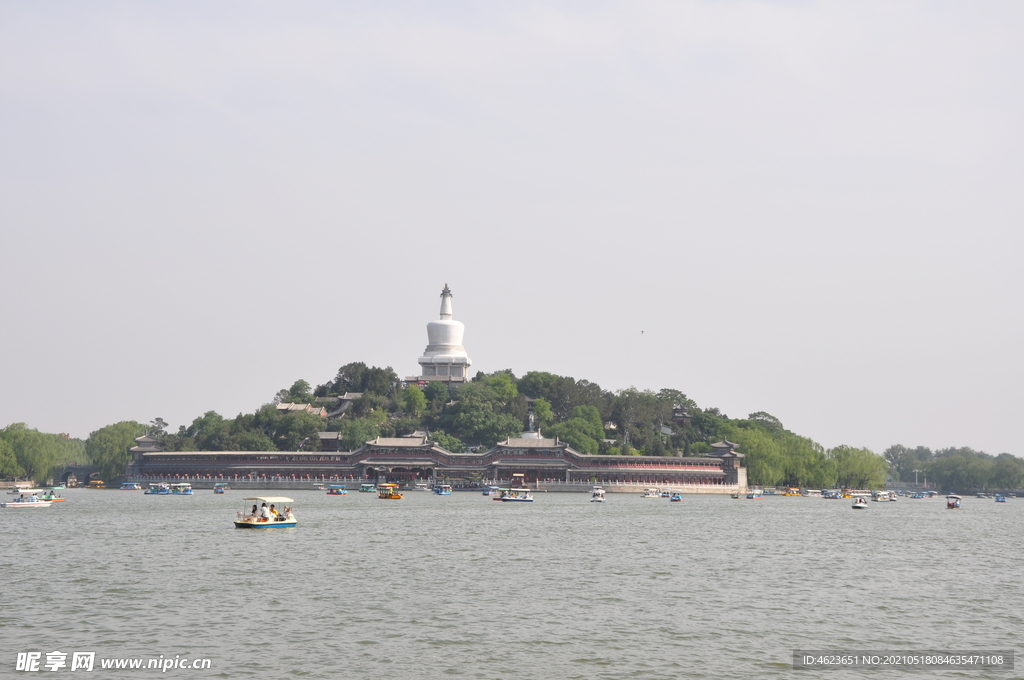 北京北海公园湖光山色