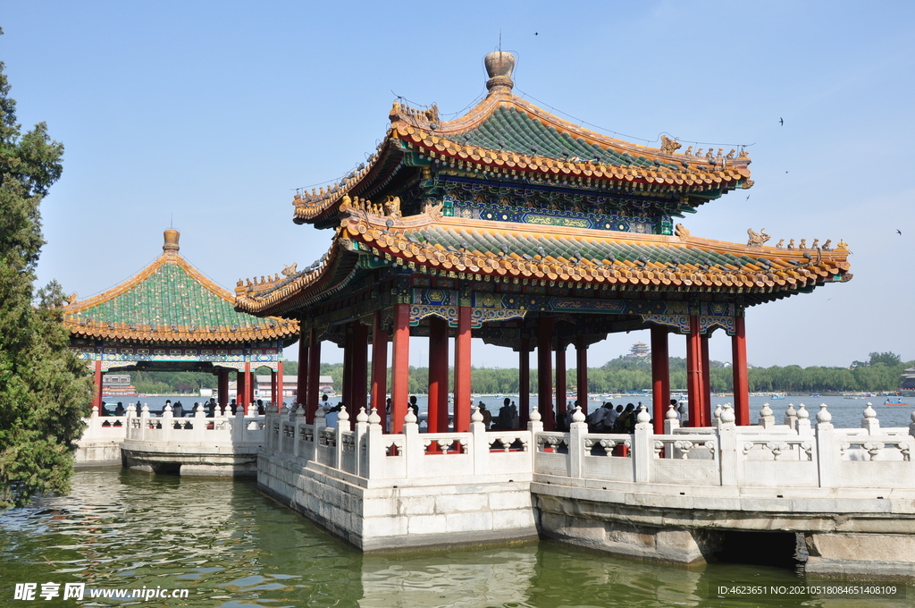 北海公园五龙亭